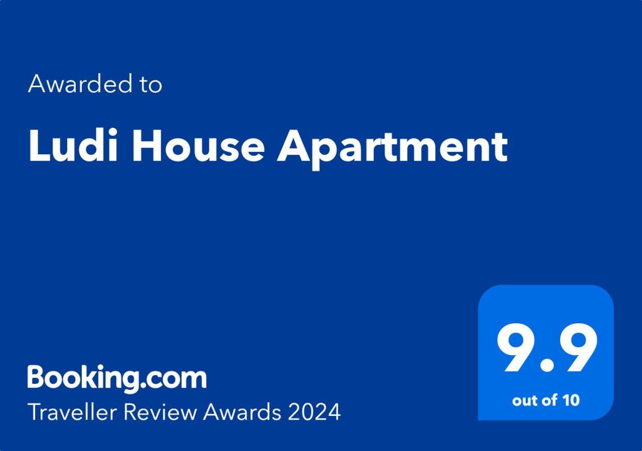 Ludi House Apartment Тиргу-Муреш Екстер'єр фото