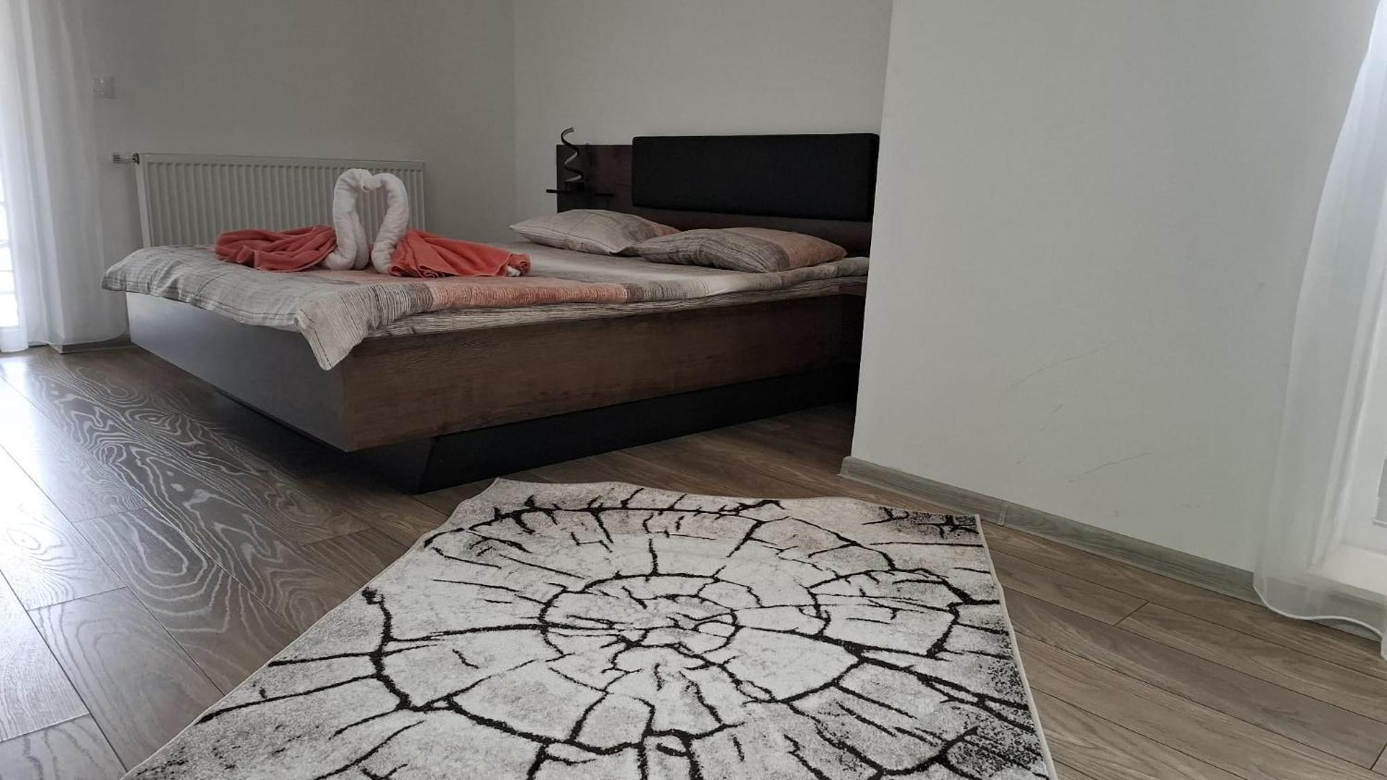 Ludi House Apartment Тиргу-Муреш Екстер'єр фото